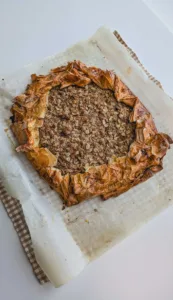 Apple Crumble. Photo by Charles Malene for MoodyEater™
