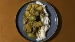 Classic Puerto Rican Carne Guisada. Photo by Charles Malene for MoodyEater™